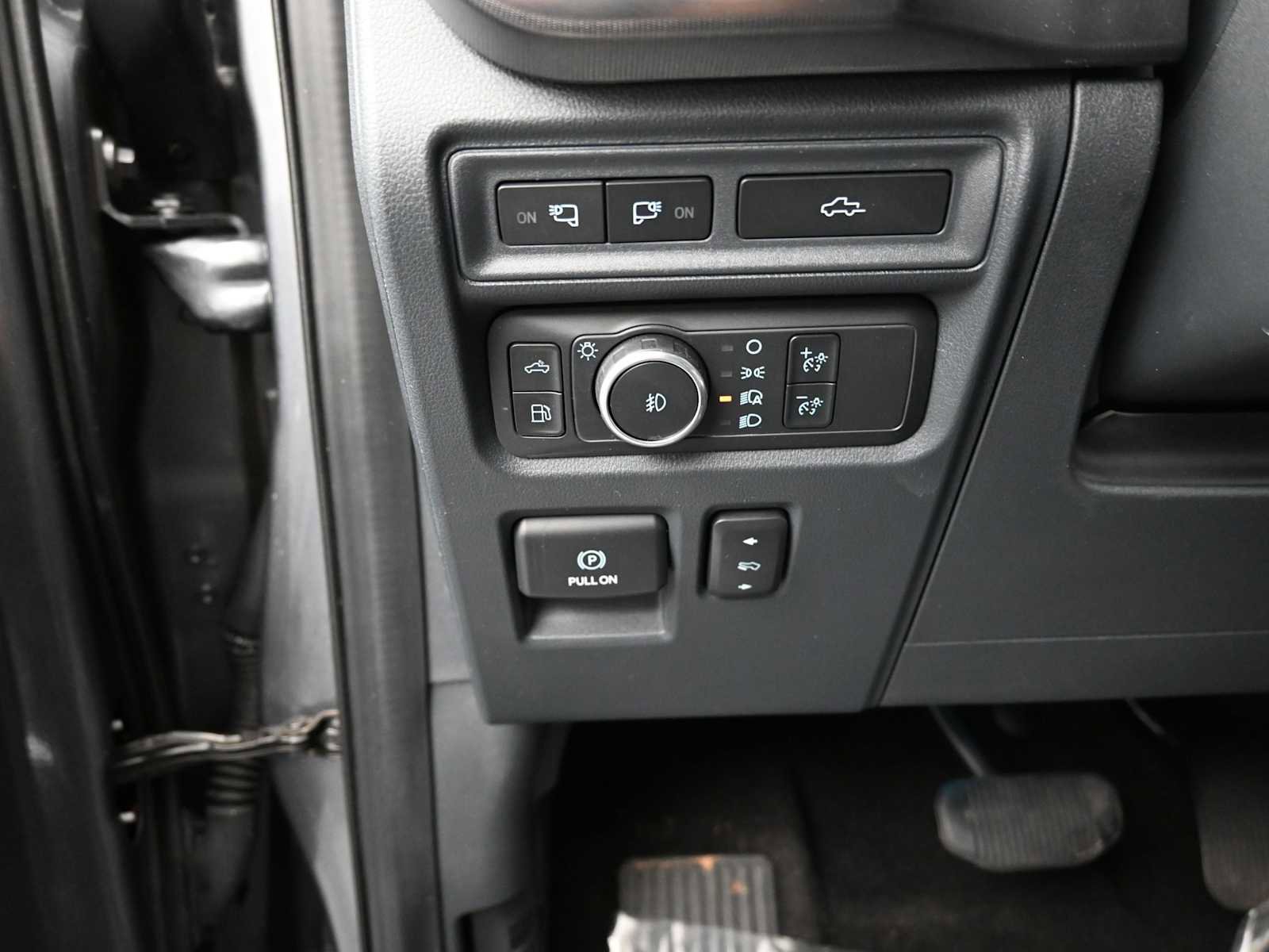 Used 2022 Ford F150 Platinum w/ Equipment Group 701A High image 11