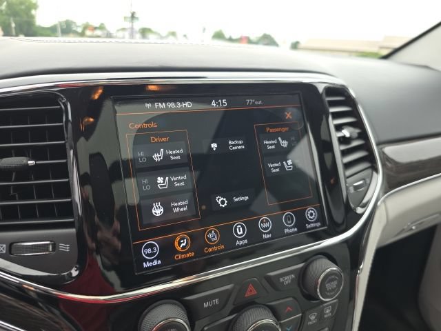Used 2020 Jeep Grand Cherokee Summit AWD/4WD image 20