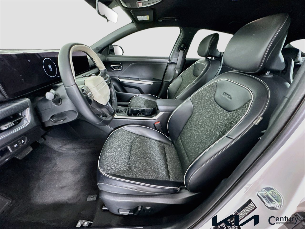 Certified 2025 Kia K4 GT-Line FWD image 20