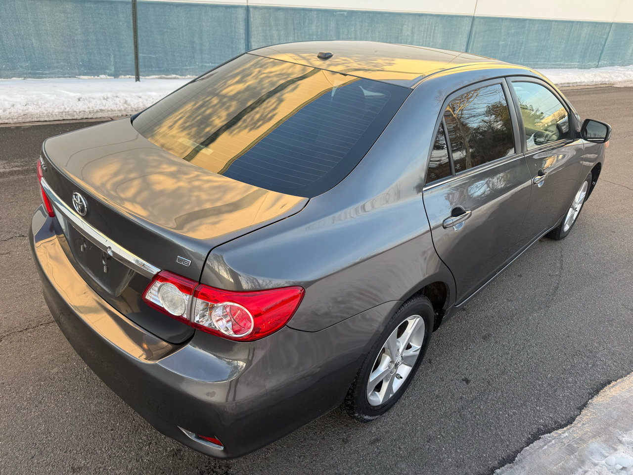 Used 2013 Toyota Corolla LE Special Edition image 4