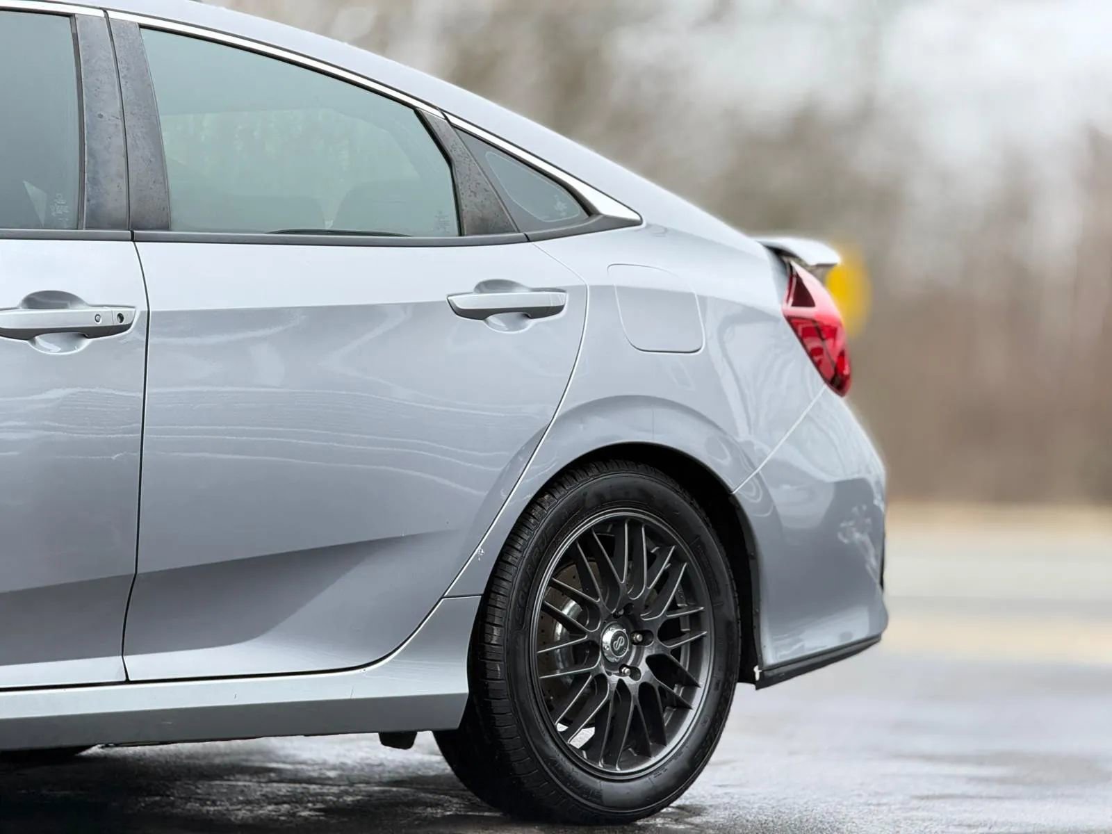 Used 2018 Honda Civic Si image 4