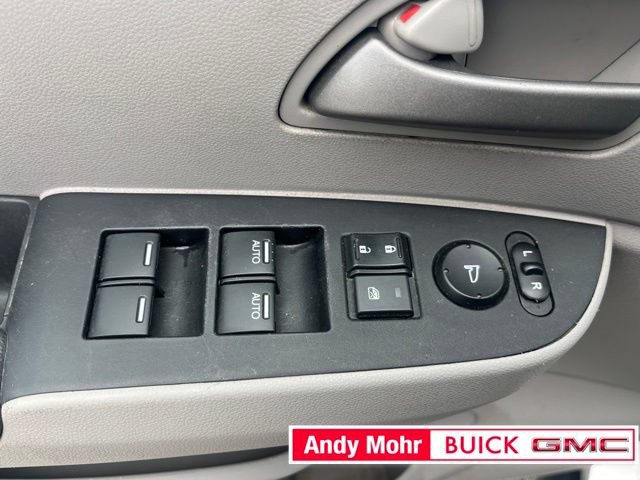 Used 2011 Honda Odyssey EX image 25