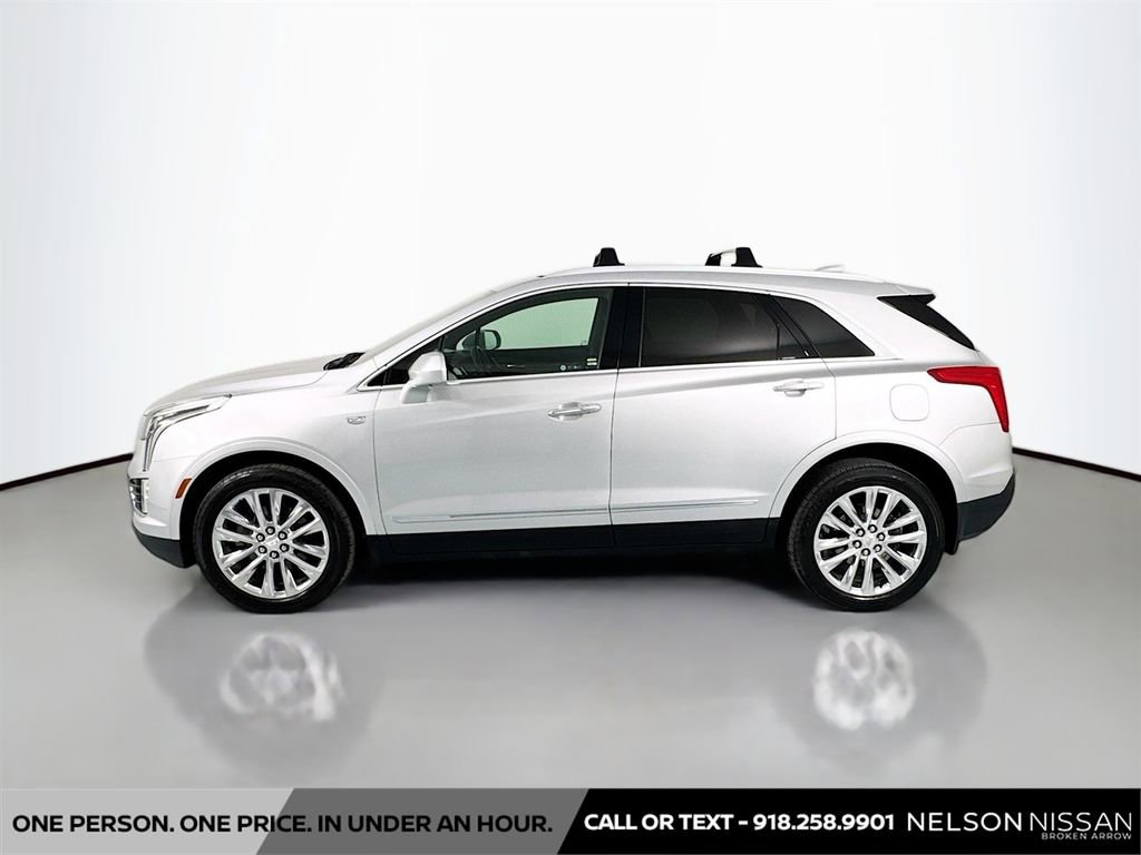 Used 2017 Cadillac XT5 Platinum AWD/4WD image 8