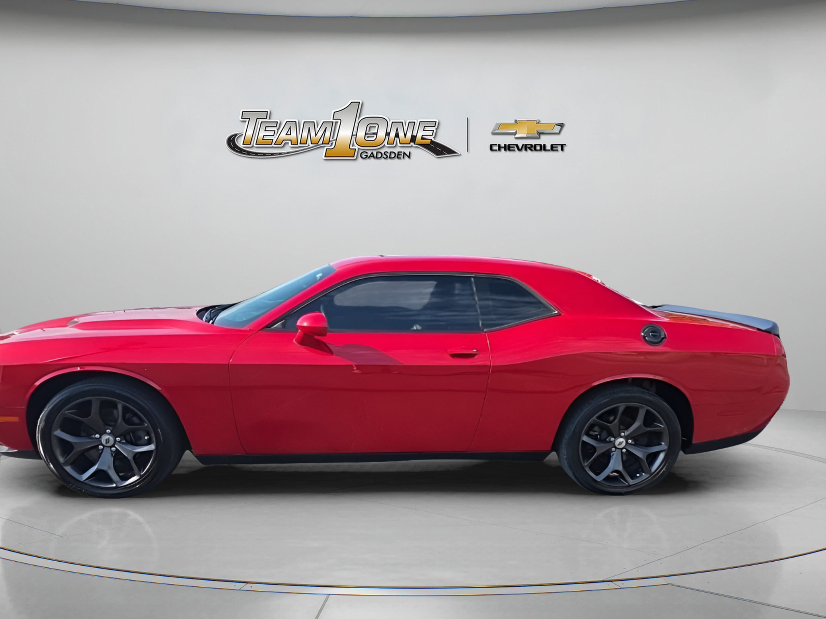 Used 2017 Dodge Challenger SXT Plus RWD image 5