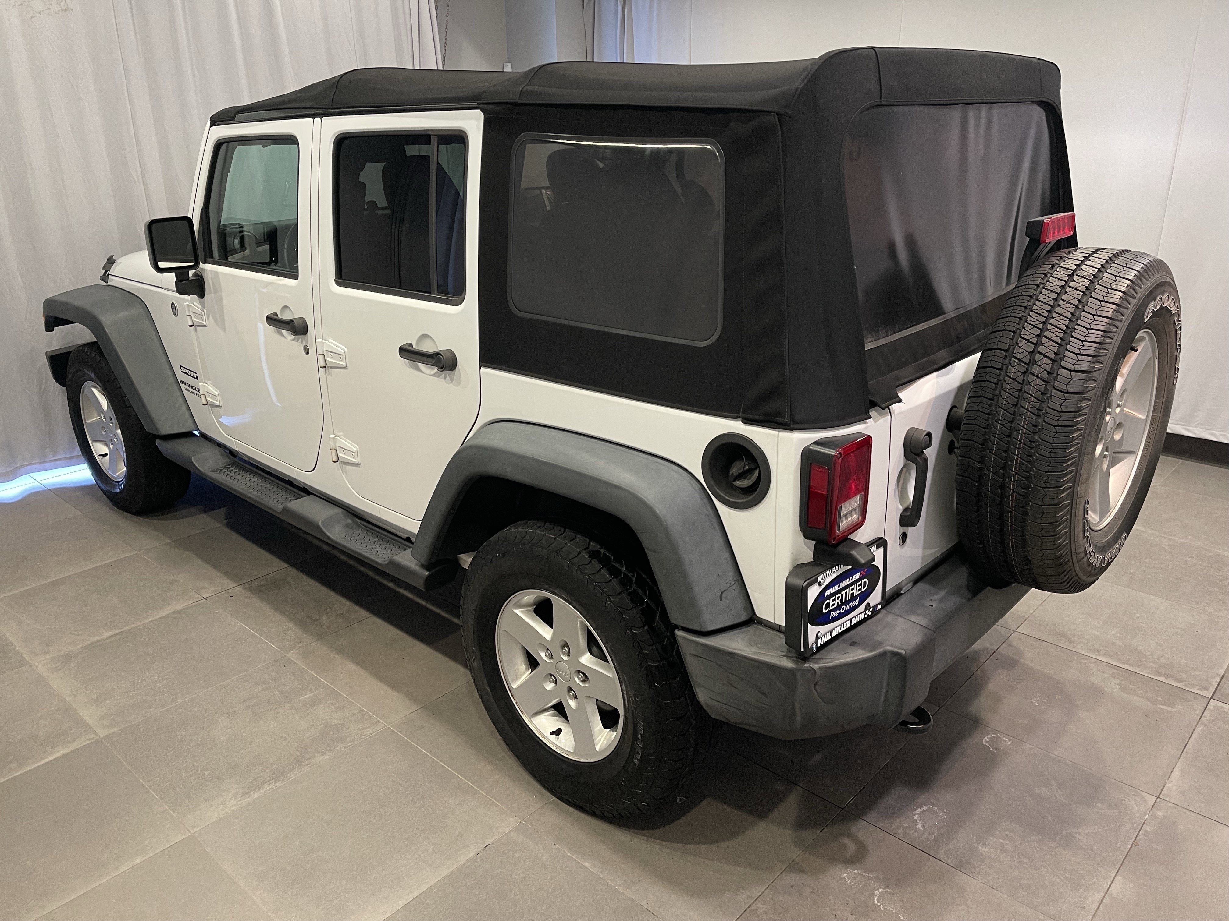 Used 2016 Jeep Wrangler Unlimited Sport w/ Quick Order Package 24S image 4