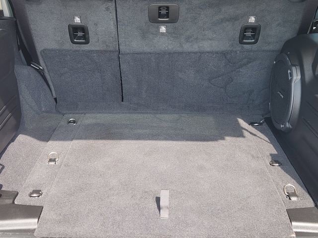 Used 2022 Jeep Wrangler Unlimited Rubicon w/ Cold Weather Group image 60