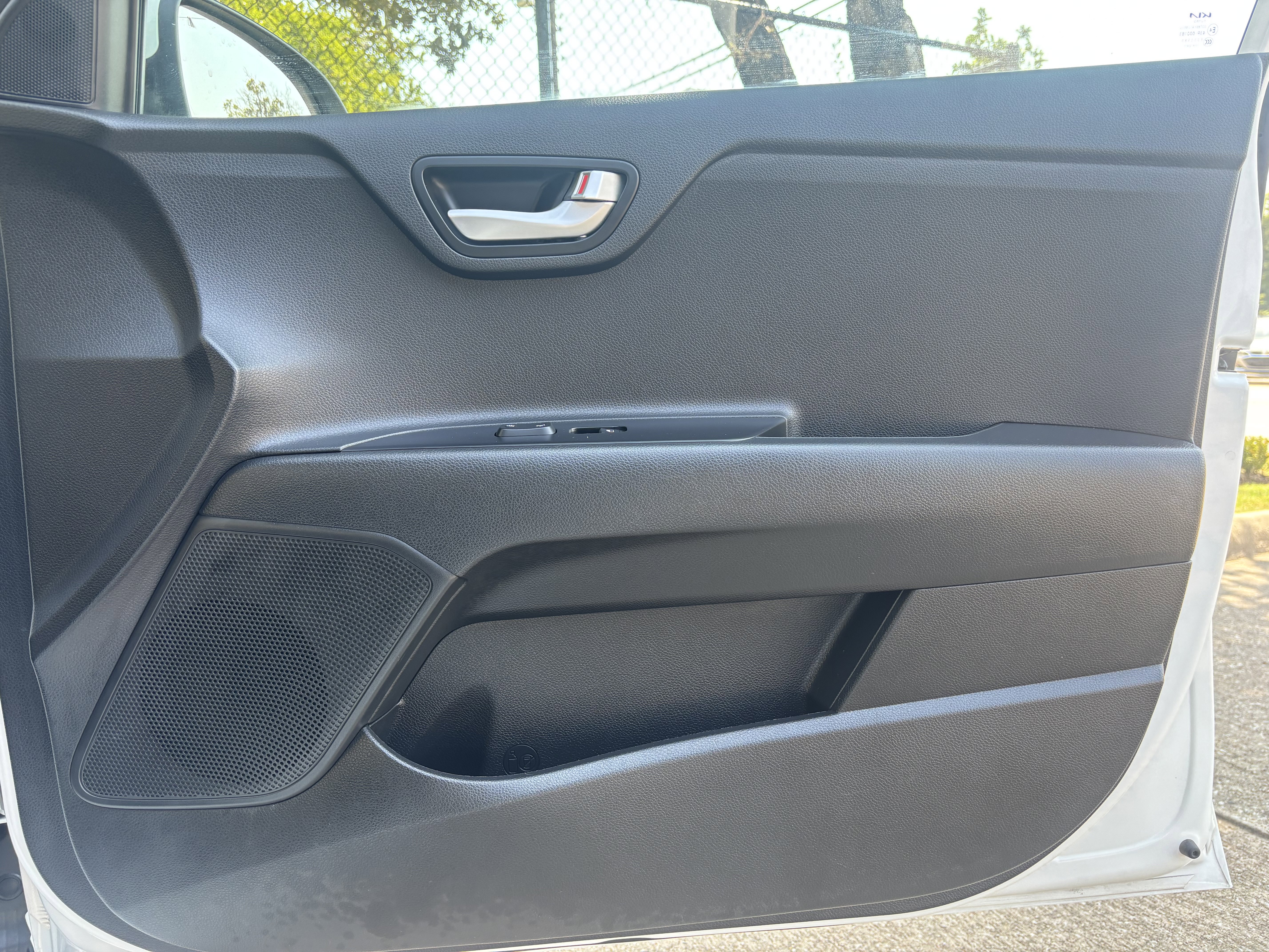 Used 2023 Kia Rio LX image 20