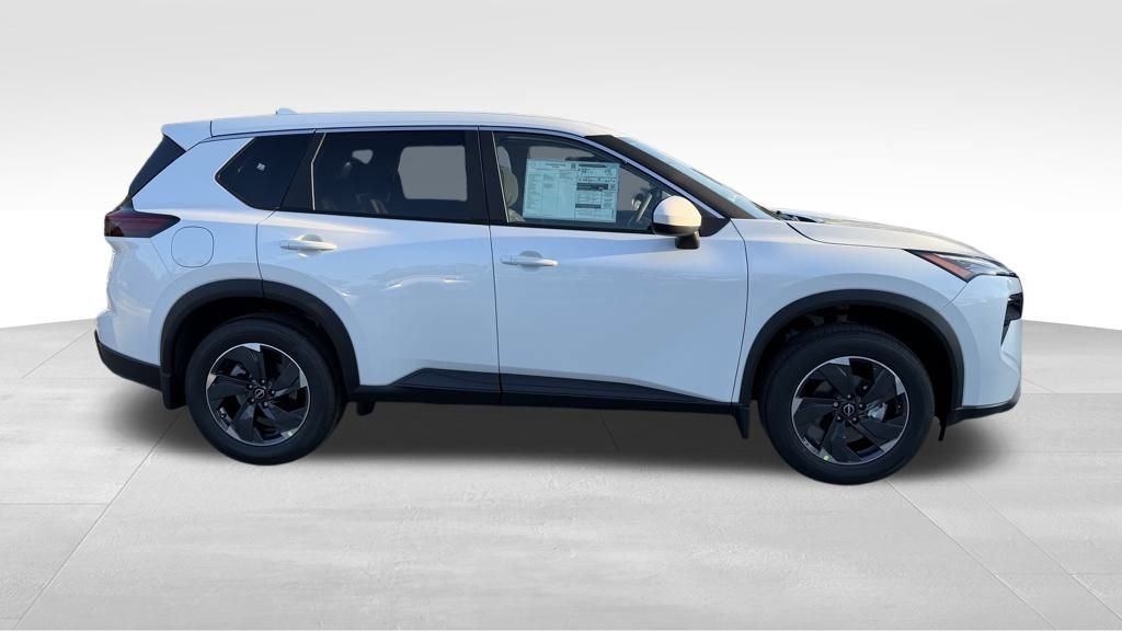 New 2026 Nissan Rogue SV FWD image 9