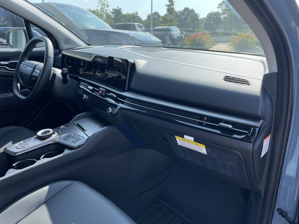 New 2026 Kia Sportage EX image 31