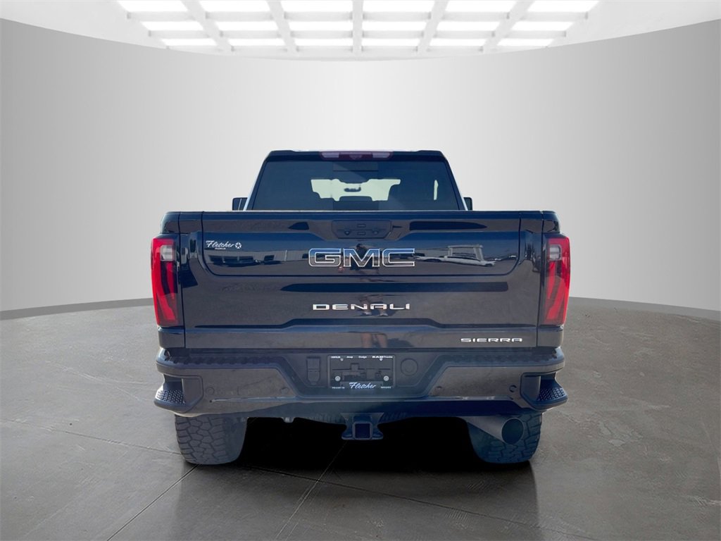 Used 2024 GMC Sierra 3500 Denali Ultimate image 6