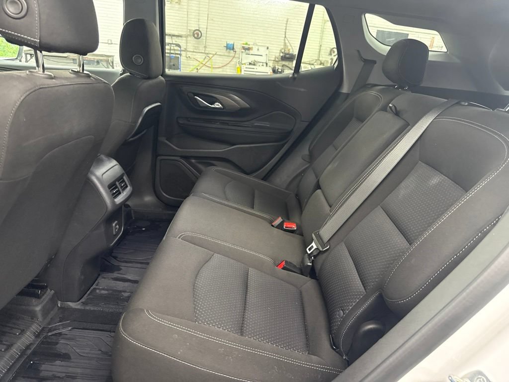 Used 2023 GMC Terrain SLE w/ Driver Convenience Package AWD/4WD image 13