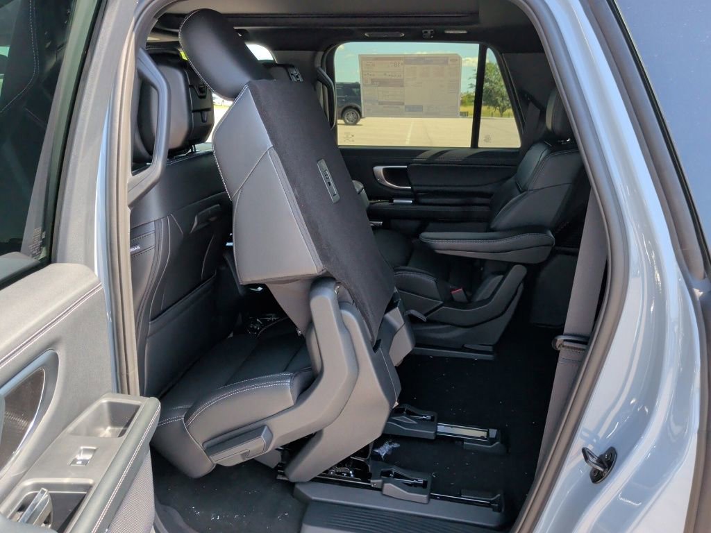 New 2026 Ford Expedition Max Platinum w/ Stealth Appearance Package AWD/4WD image 39