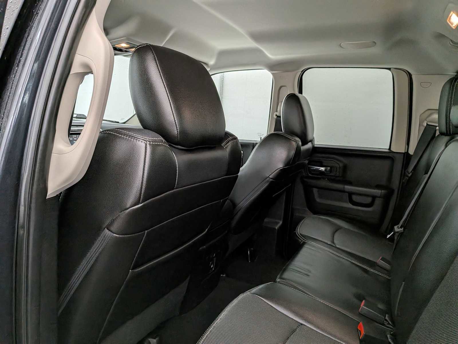 Used 2013 RAM 1500 Sport w/ Sport Premium Group image 20