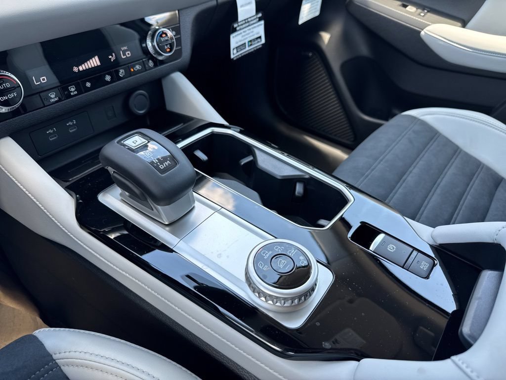 New 2026 Mitsubishi Outlander SE FWD image 10