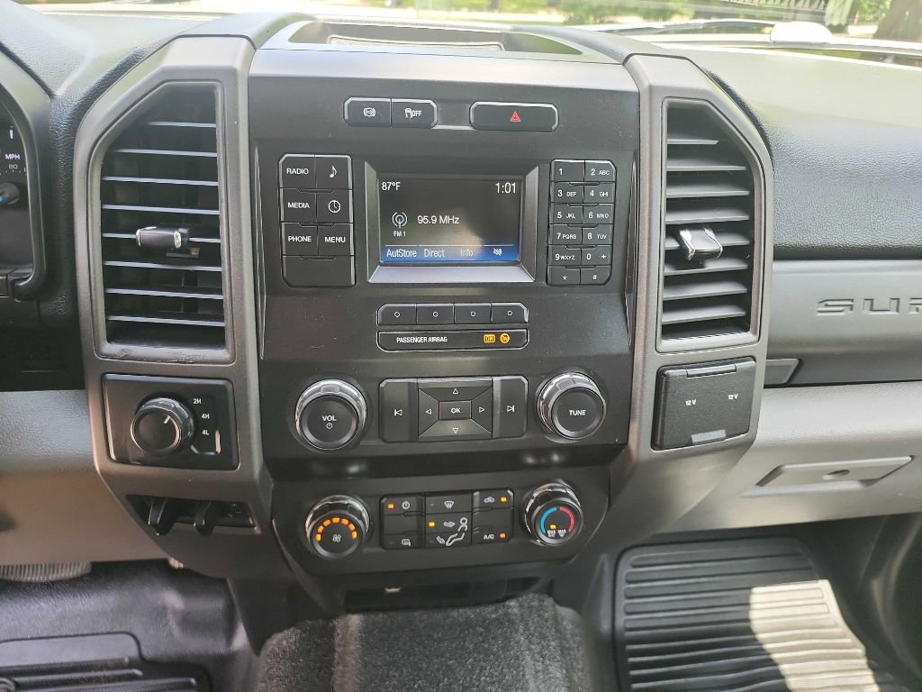 Used 2019 Ford F550 4x4 SuperCab Super Duty image 26