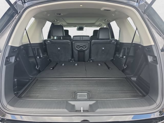 Used 2025 Honda Pilot Elite image 14