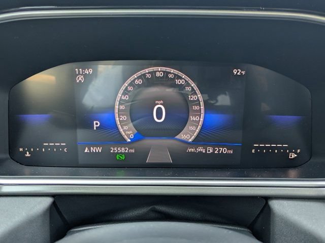 Used 2025 Volkswagen Taos SE FWD image 23