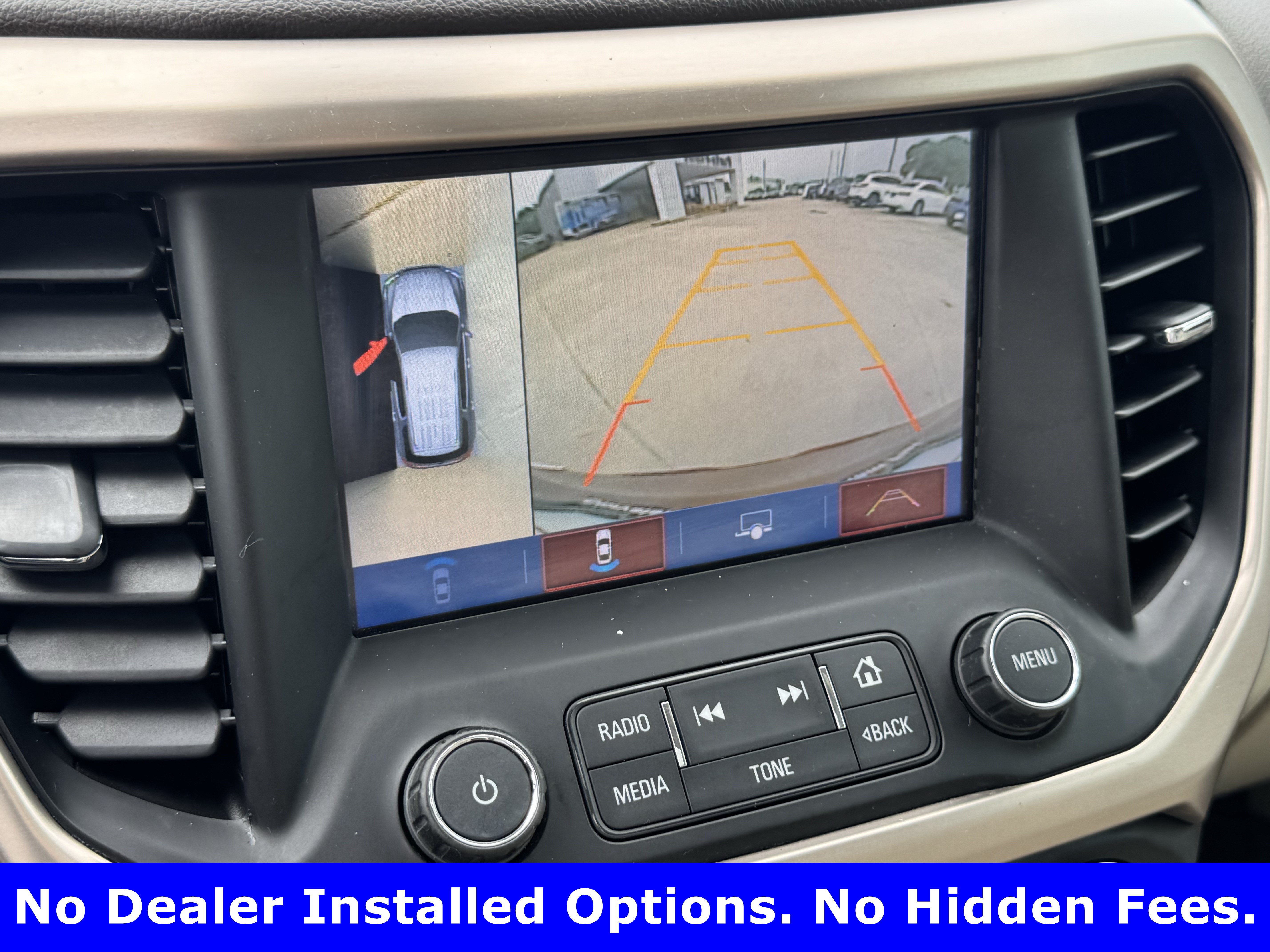 Used 2018 GMC Acadia Denali w/ Technology Package FWD image 17