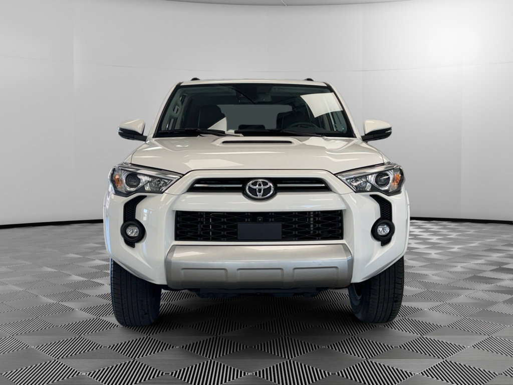 Used 2023 Toyota 4Runner TRD Off-Road Premium w/ Off Road Premium Plus Package AWD/4WD image 3