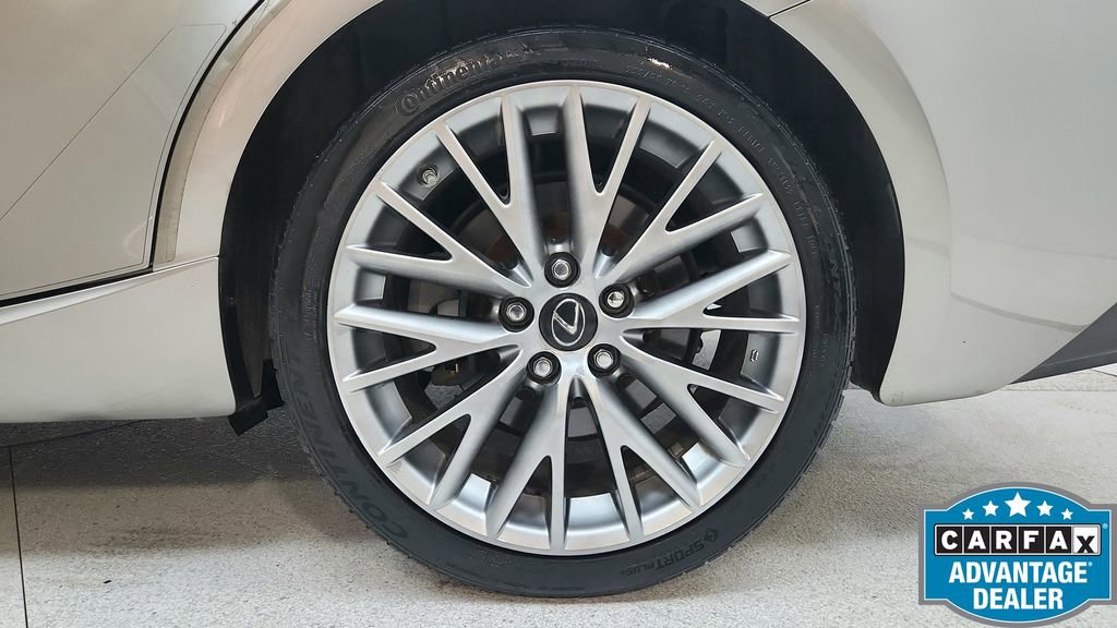 Used 2016 Lexus IS 200t w/ Premium Package image 10