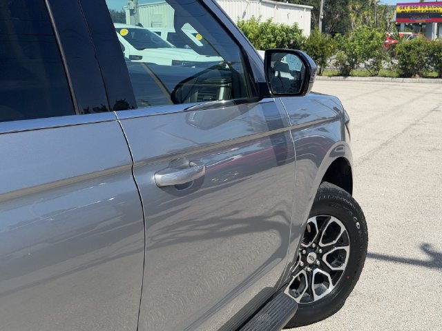 Used 2024 Ford Expedition Max XLT RWD image 9
