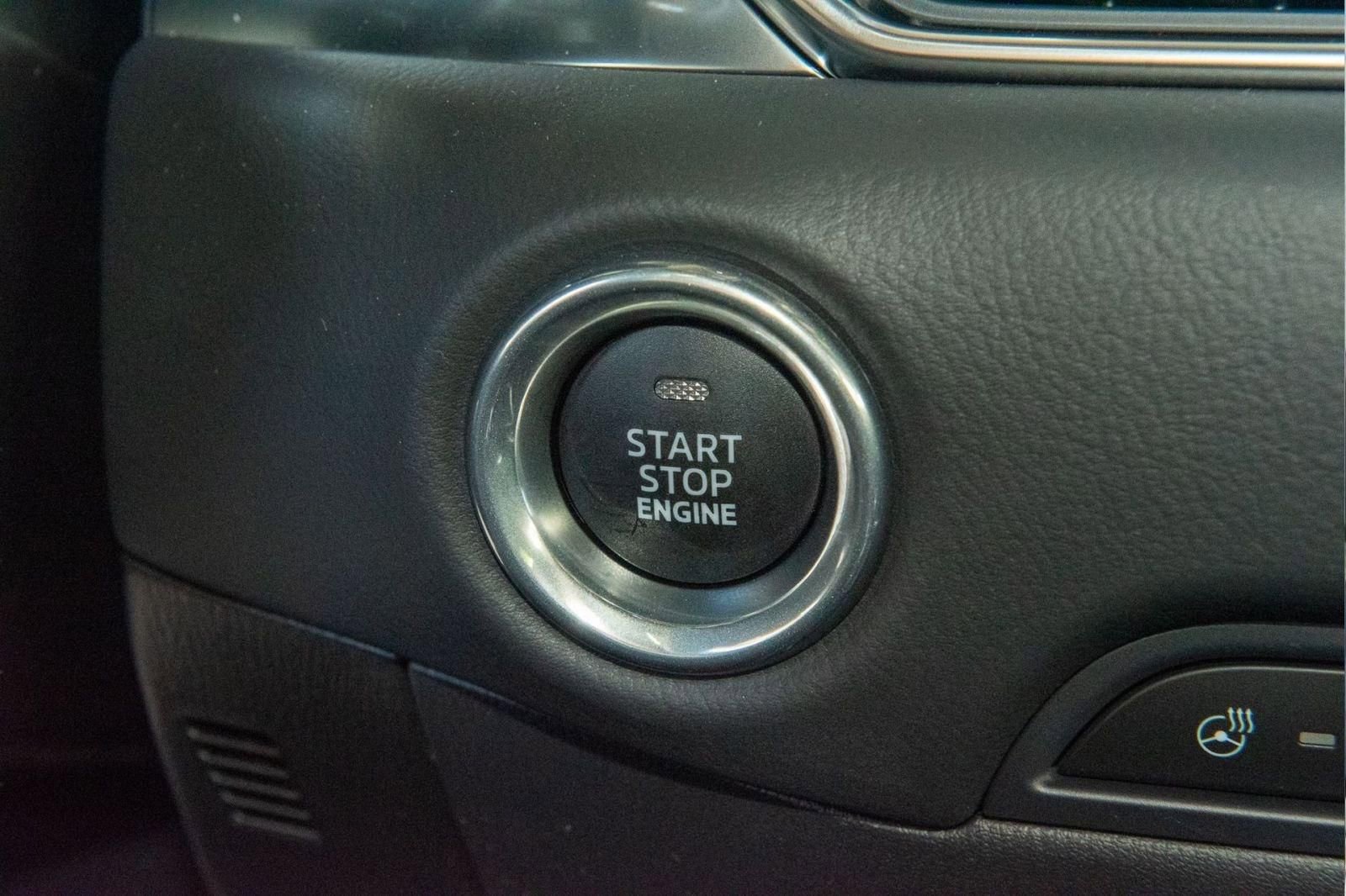 Used 2025 MAZDA CX-5 Signature image 30