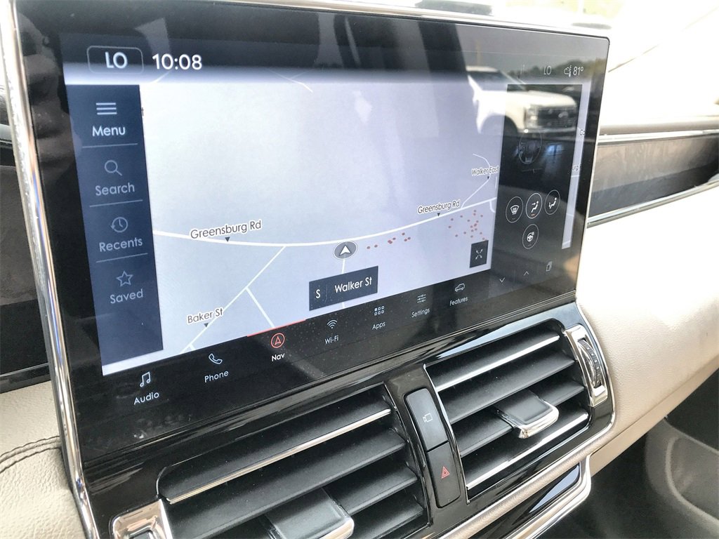 Used 2024 Lincoln Navigator Premiere image 18