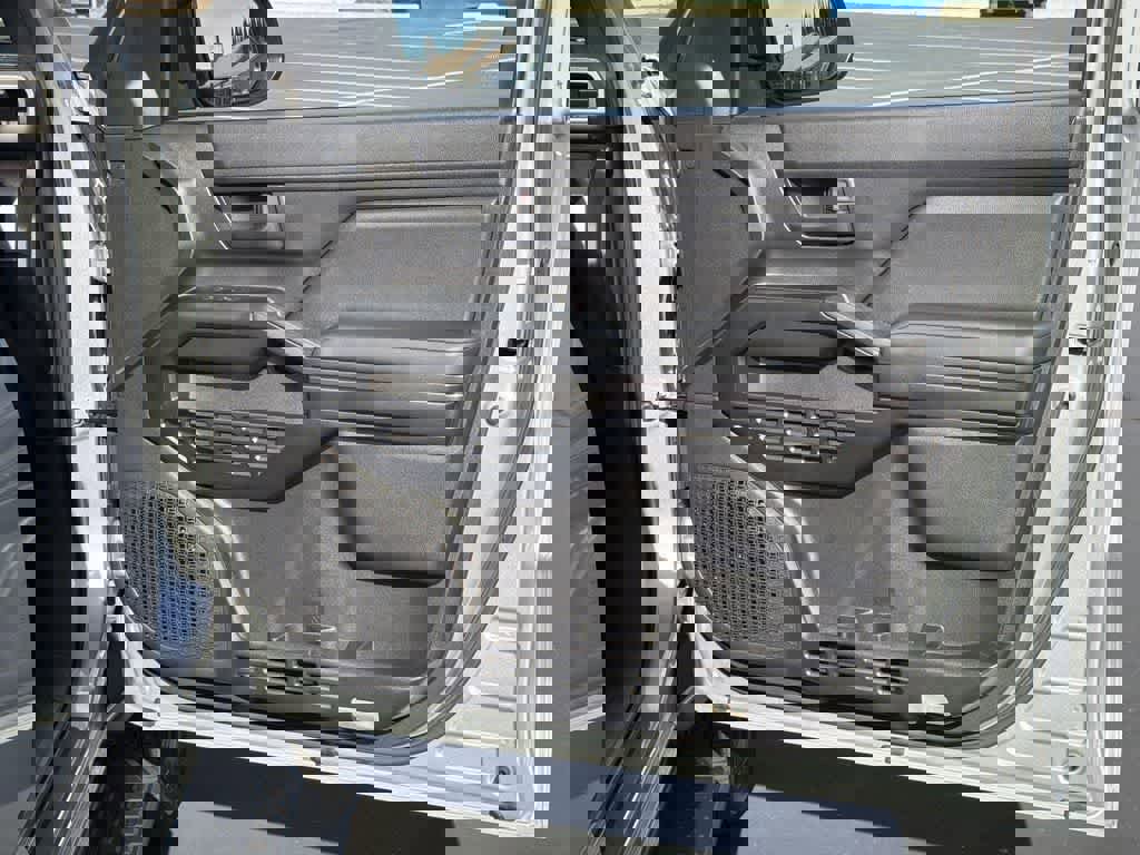 Used 2025 Toyota 4Runner SR5 image 28