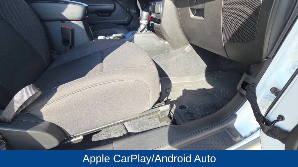 Used 2023 Jeep Wrangler Sport image 14