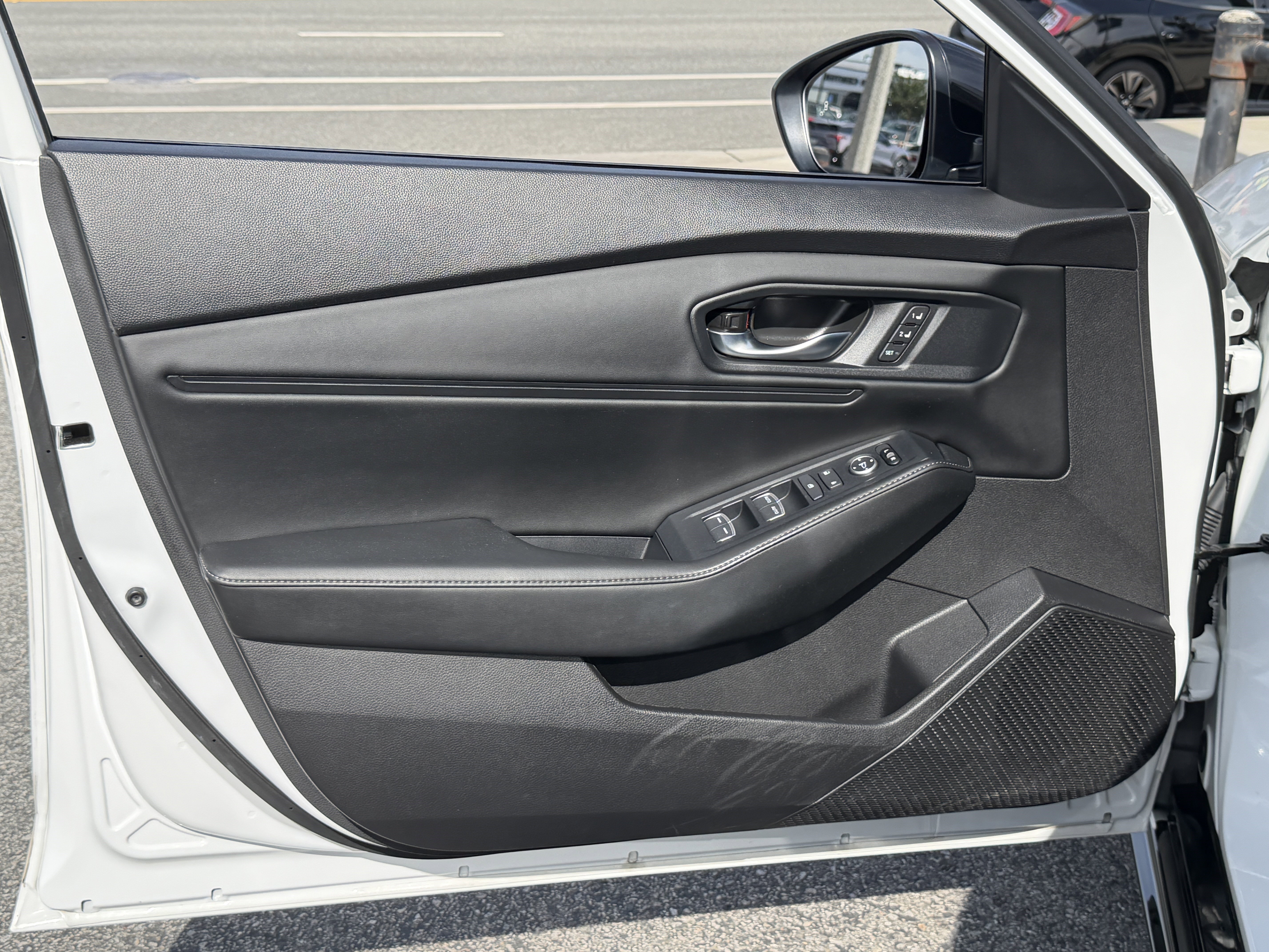 Used 2024 Honda Accord Sport image 13