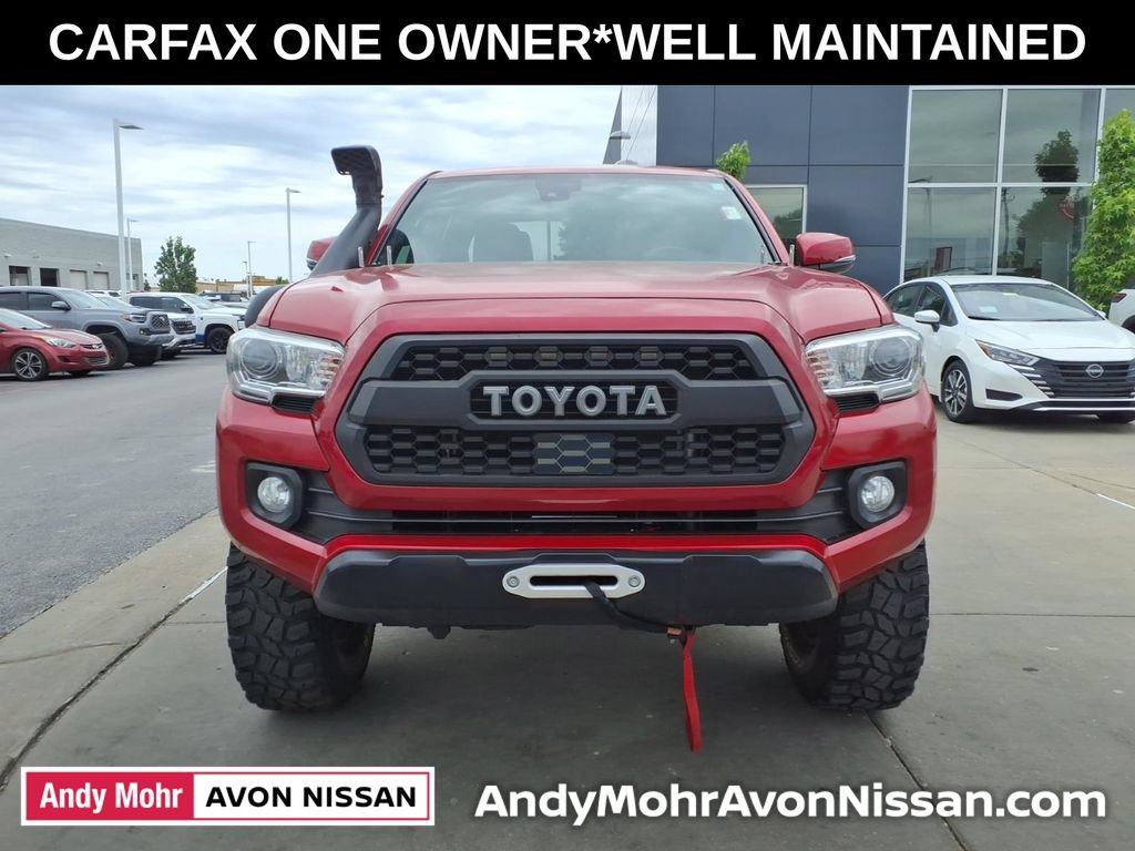 Used 2021 Toyota Tacoma TRD Off-Road AWD/4WD image 3