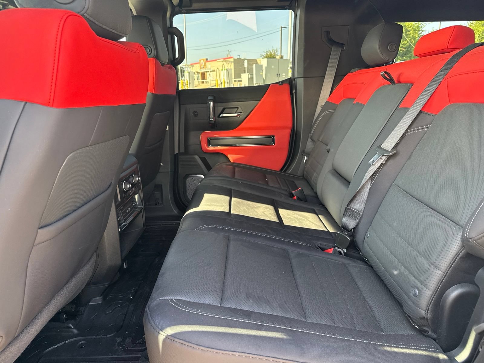 Used 2026 GMC Hummer EV 3X w/ Carbon Fiber Edition Package AWD/4WD image 9
