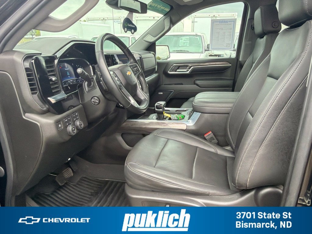 Certified 2024 Chevrolet Silverado 1500 LTZ w/ LTZ Convenience Package II AWD/4WD image 33