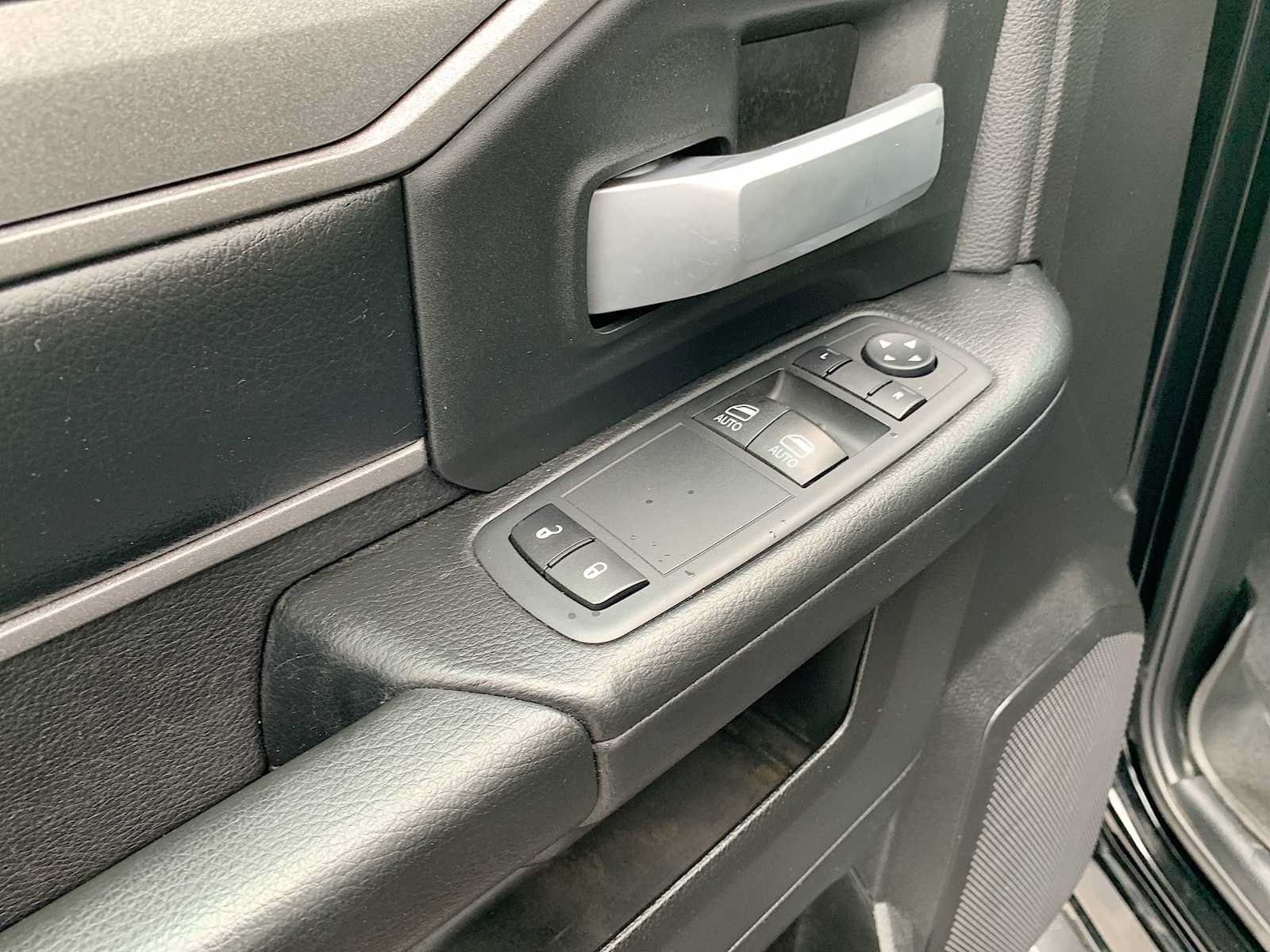 Used 2019 RAM 3500 Tradesman AWD/4WD image 21