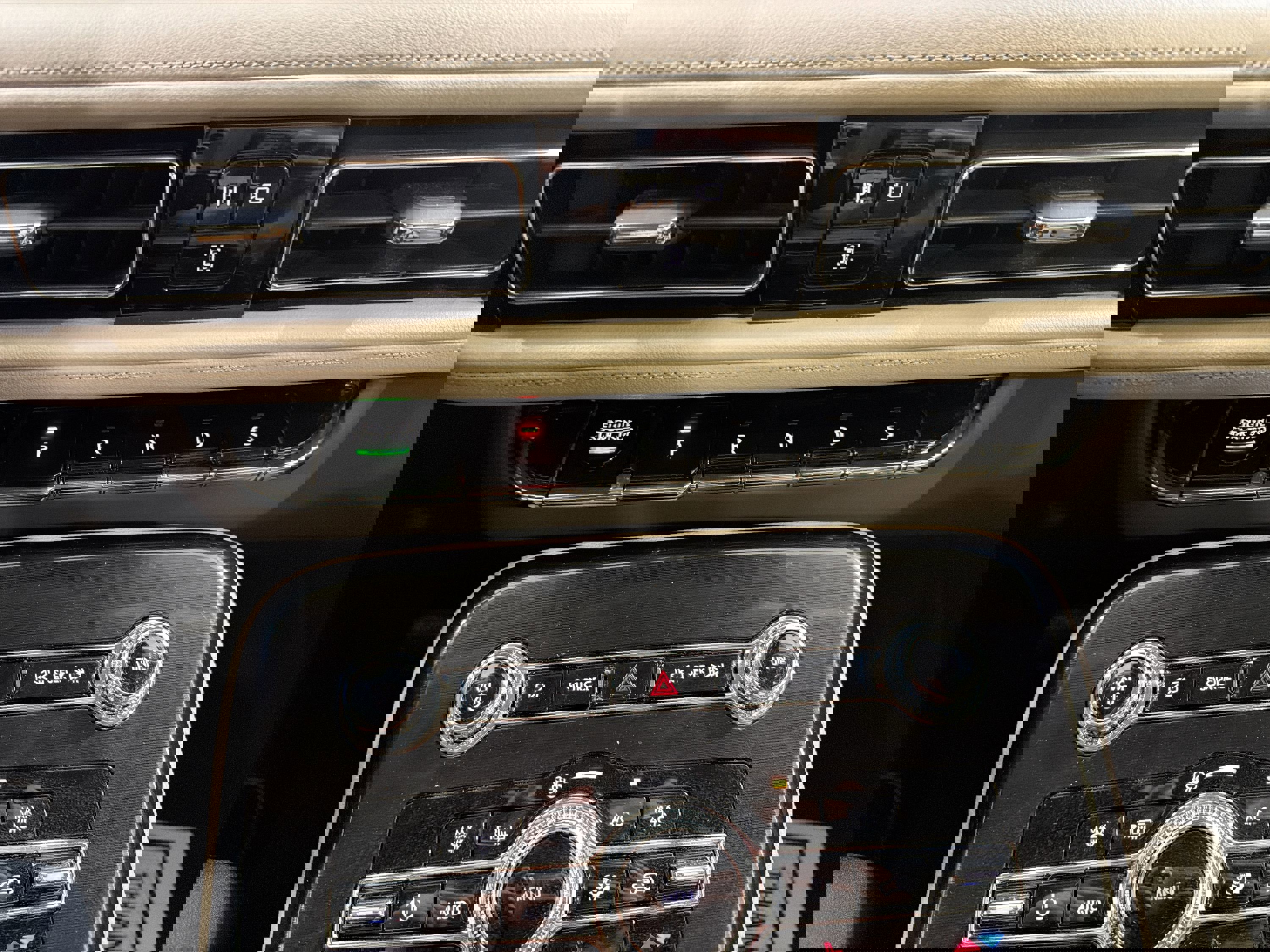 Used 2022 Lincoln Nautilus FWD image 21