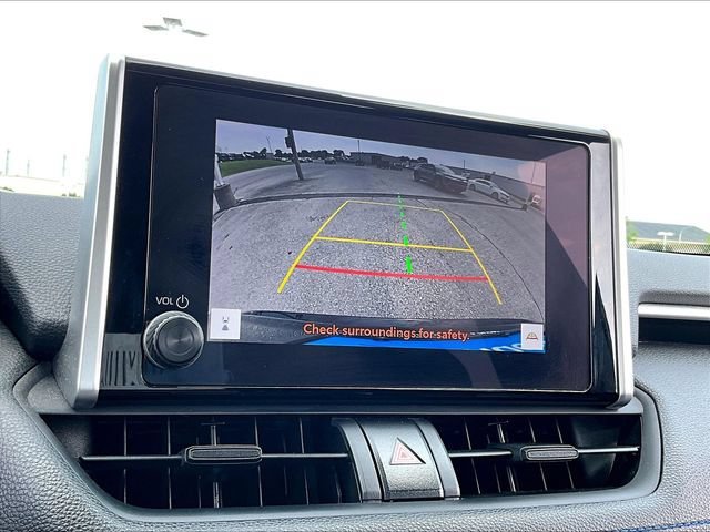 Used 2023 Toyota RAV4 SE w/ Convenience Package AWD/4WD image 30