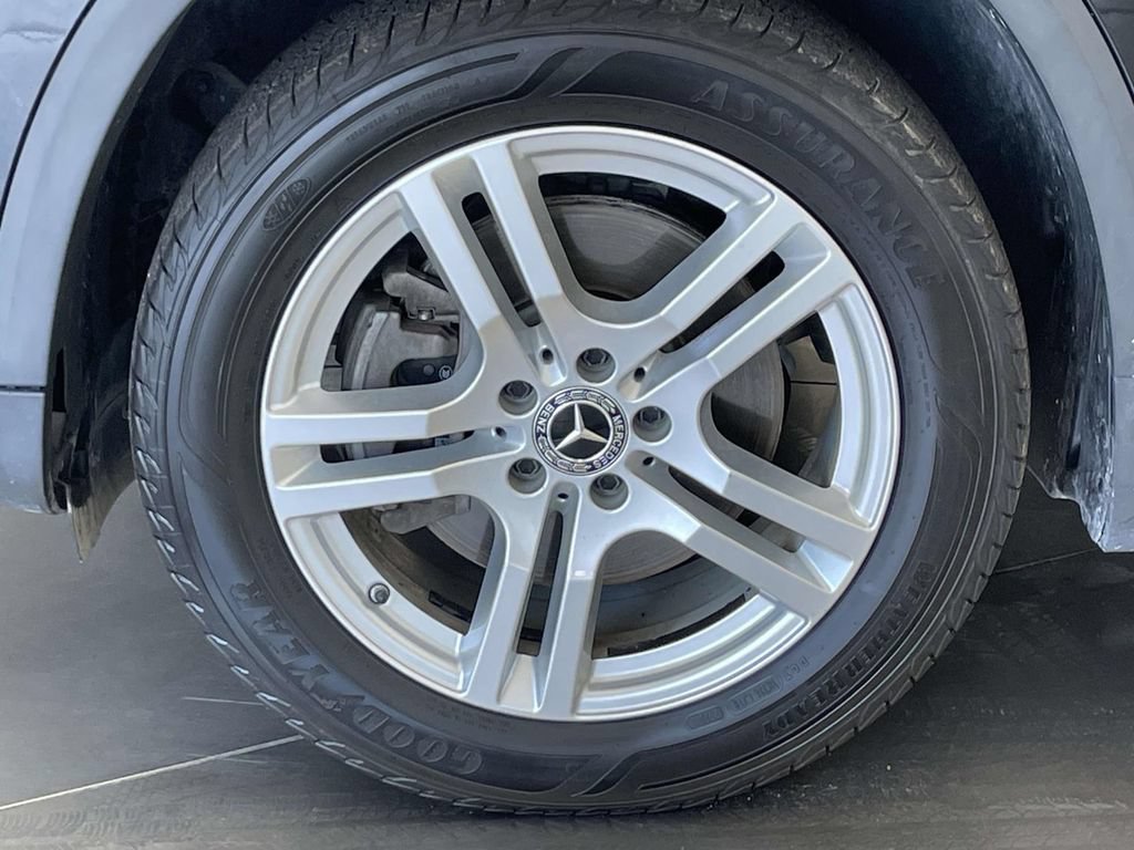 Used 2021 Mercedes-Benz GLA 250 4MATIC image 12