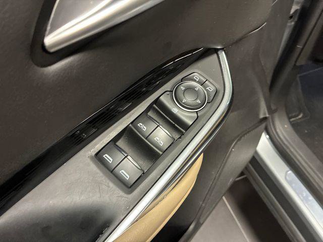 Used 2024 Cadillac XT4 Luxury w/ Cold Weather Package FWD image 42