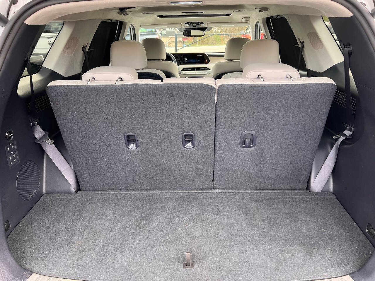 Used 2022 Hyundai Palisade Calligraphy image 31