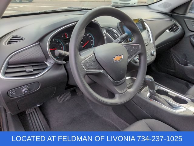 Used 2020 Chevrolet Malibu LT FWD image 19