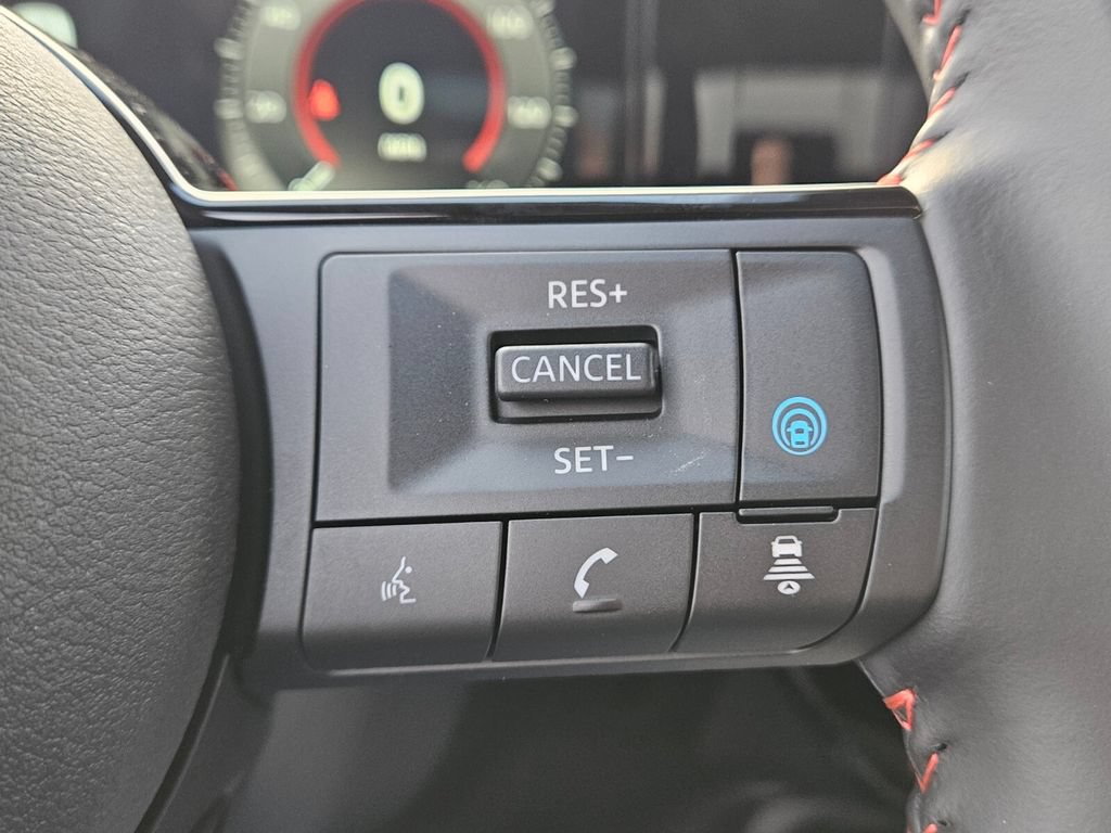 New 2026 Nissan Kicks SR FWD image 26