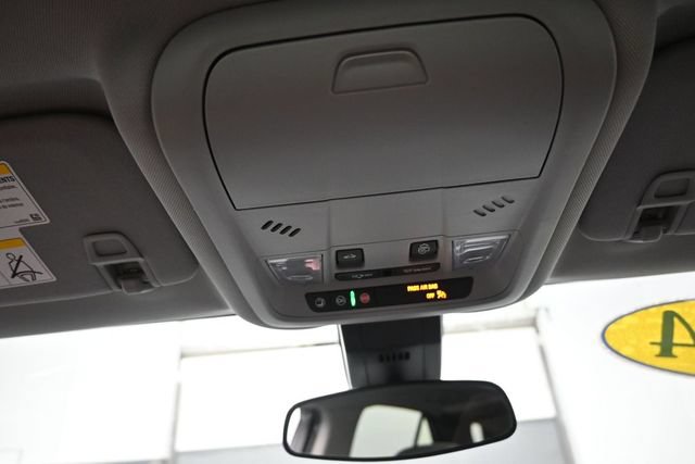 Used 2024 Chevrolet Equinox LT w/ LPO, Floor Liner Package FWD image 12