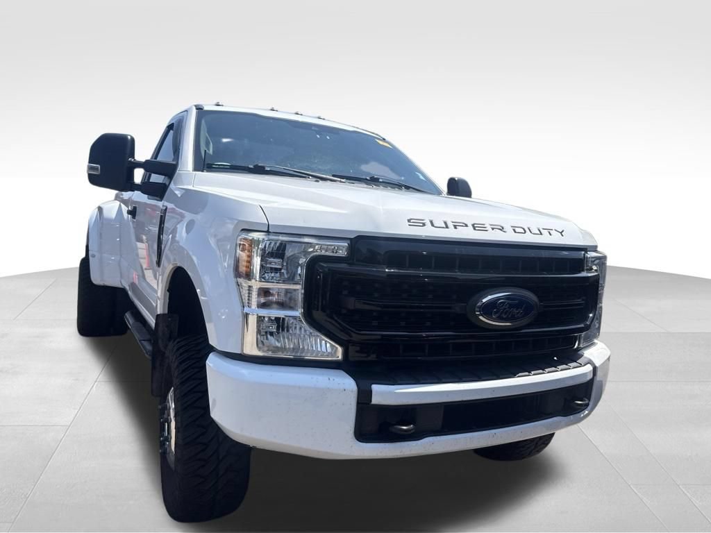 Used 2020 Ford F350 XL w/ STX Appearance Package AWD/4WD image 2