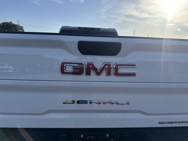 Used 2024 GMC Sierra 3500 Denali w/ Denali Reserve Package AWD/4WD image 9