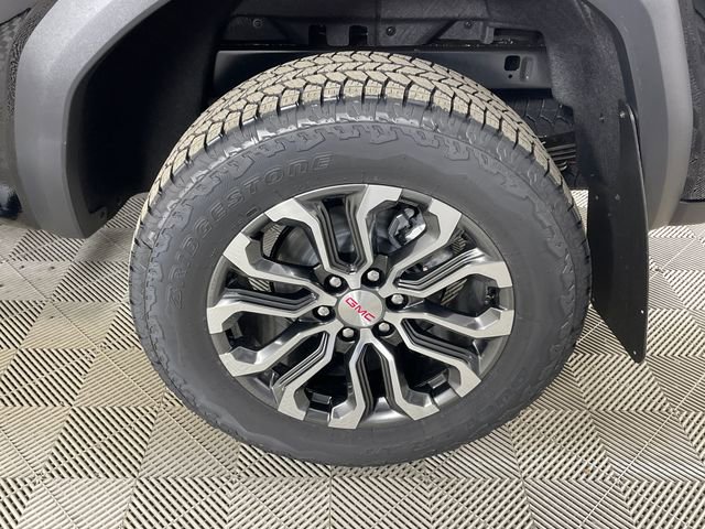 New 2026 GMC Canyon Denali AWD/4WD image 15