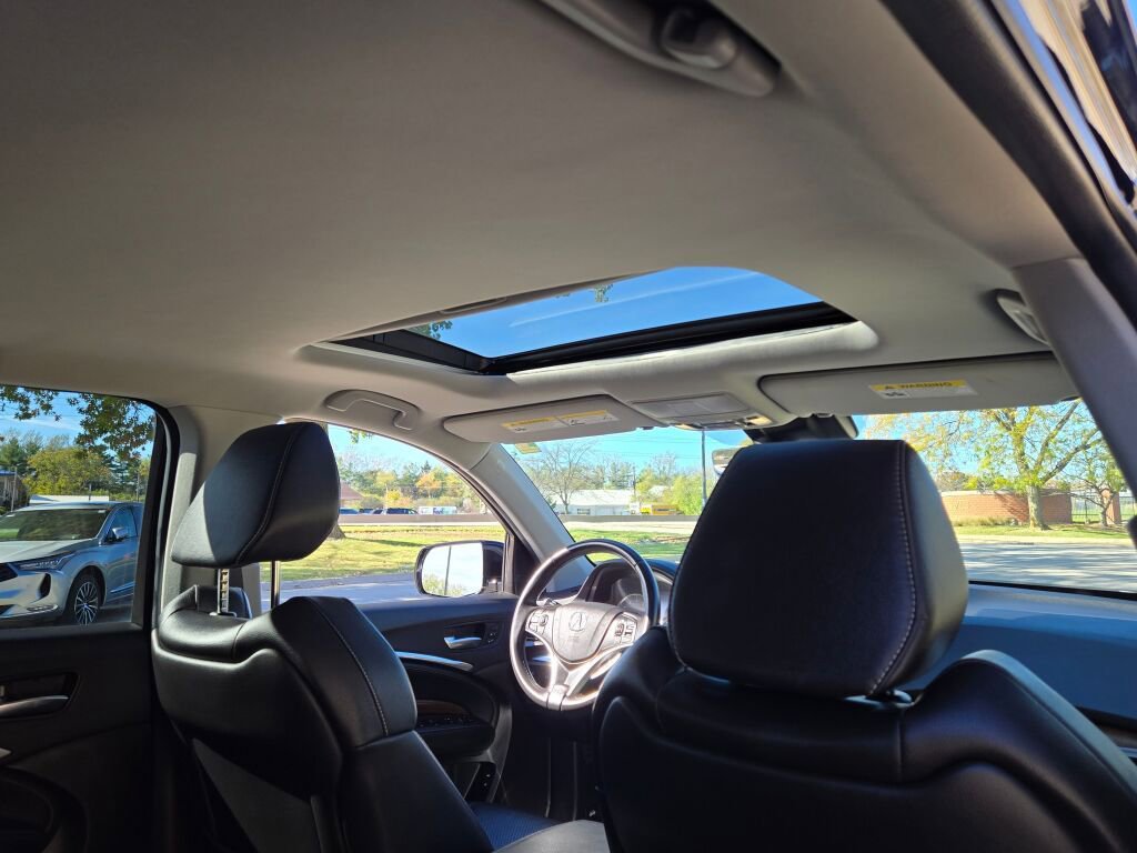 Used 2019 Acura MDX FWD w/ Technology Package image 12