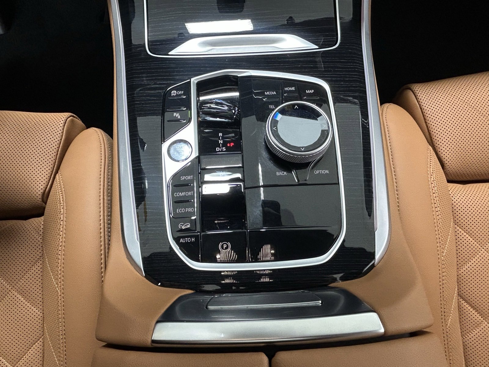 Used 2025 BMW X5 M60i image 24