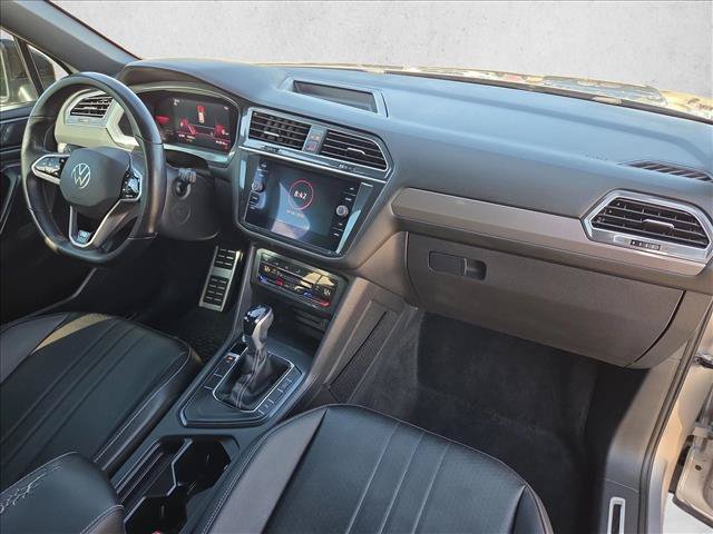 Used 2022 Volkswagen Tiguan SE R-Line FWD image 28