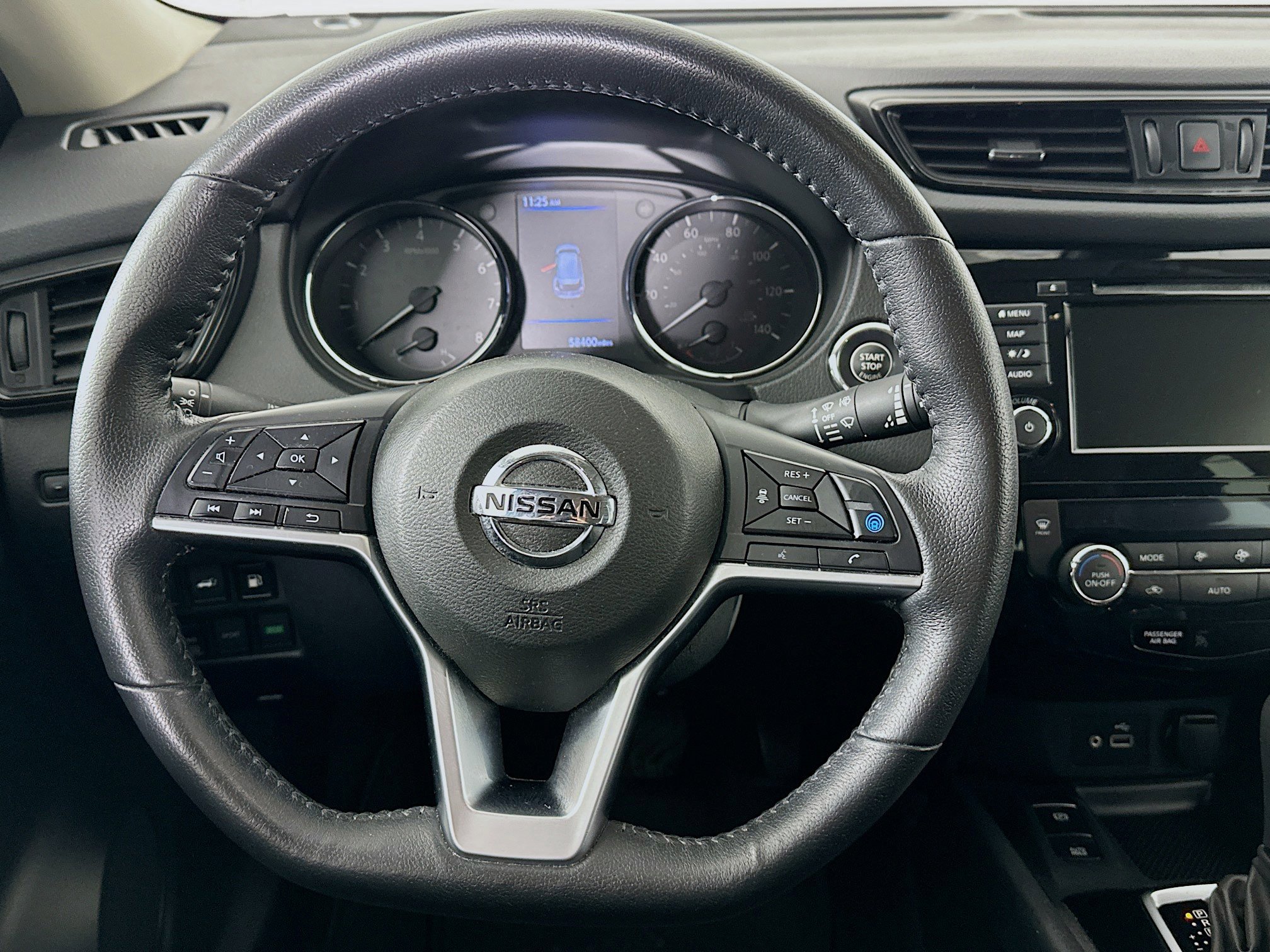 Used 2019 Nissan Rogue SV w/ Premium Package AWD/4WD image 18