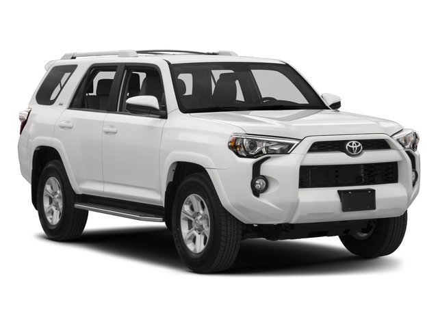 Used 2017 Toyota 4Runner SR5 AWD/4WD image 9